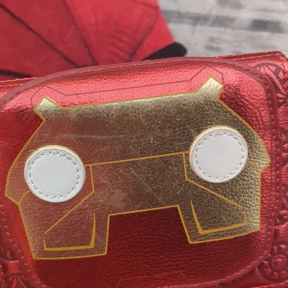 Iron Man zip around wallet - Picture 5 of 8
